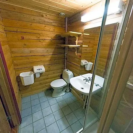 Dombas Hostel דומבס