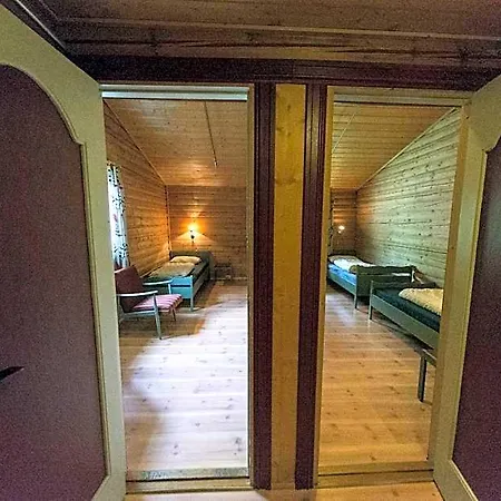 Dombas Hostel