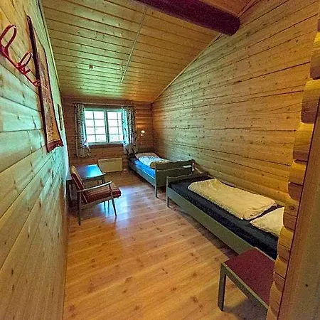 Dombas Hostel